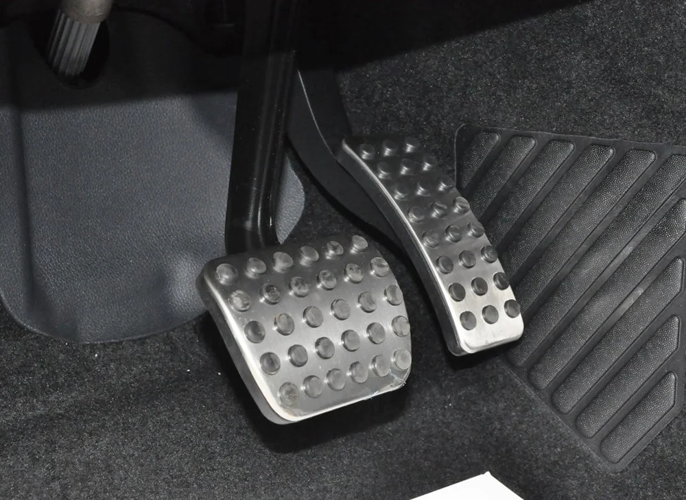 Педали на машине: Педали в машине автомат: с какой стороны газ и тормоз