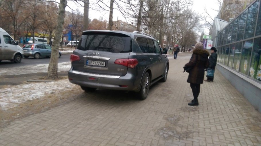 Езда по тротуару статья: Во сколько обойдется штраф водителю езду по тротуару в 2022 году?