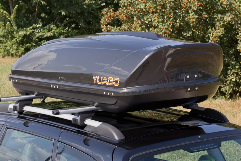 Yuago avatar euro: Автобокс Avatar YUAGO ( Яго Аватар 460 л.) (Euro Lock) Серый, Белый, Черный (тиснение). Купить с доставкой.