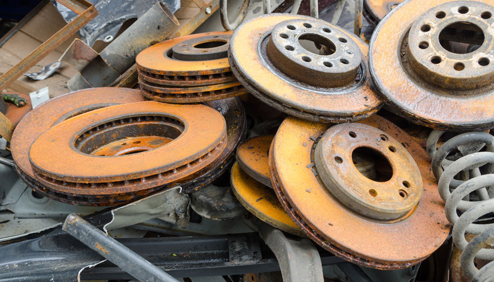 Почему ржавеют тормозные диски: Простой совет, как избавиться от ржавчины на тормозных дисках