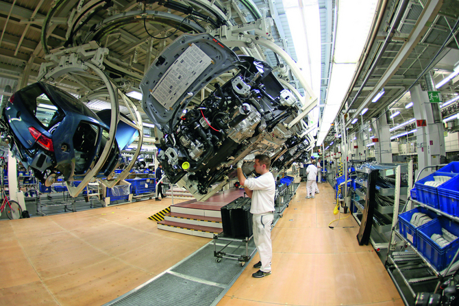 Где в россии собирают фольксваген: Автозаводы Volkswagen в России будут стоять до лета