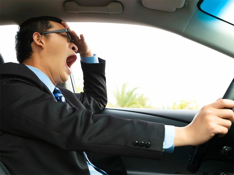 Система контроля усталости водителя: Система контроля усталости водителя: описание и принцип работы