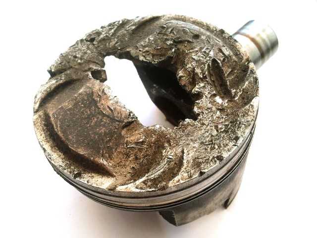 Последствия детонации двигателя: Детонация двигателя: причины, способы устранения | SUPROTEC