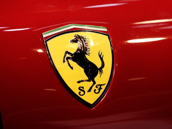 Машина со знаком коня: Pegaso Spider. Крылатый конь Автомобильный портал 5 Колесо