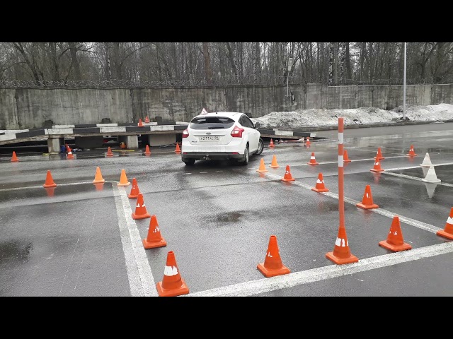 Как правильно выполнять упражнение гараж на автодроме: Пошаговая инструкция заезда в бокс задним ходом