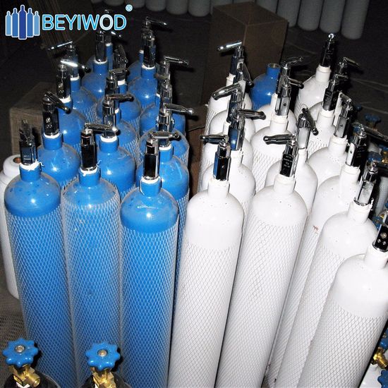Закись азота газ: «Веселящий газ» получил статус одурманивающего вещества