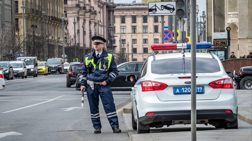 Сколько стоит штраф за езду по тротуару: Какой штраф ГИБДД за езду по тротуару в 2022 году, за движение на машине по пешеходной дорожке