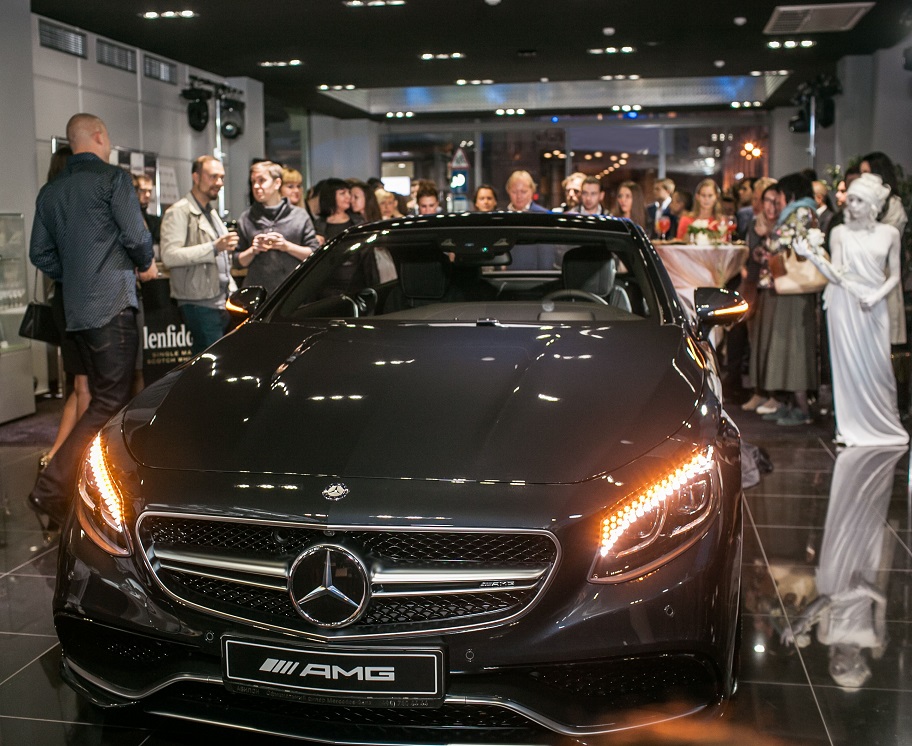 Где собирается мерседес: В России открылся завод легковых автомобилей Mercedes-Benz