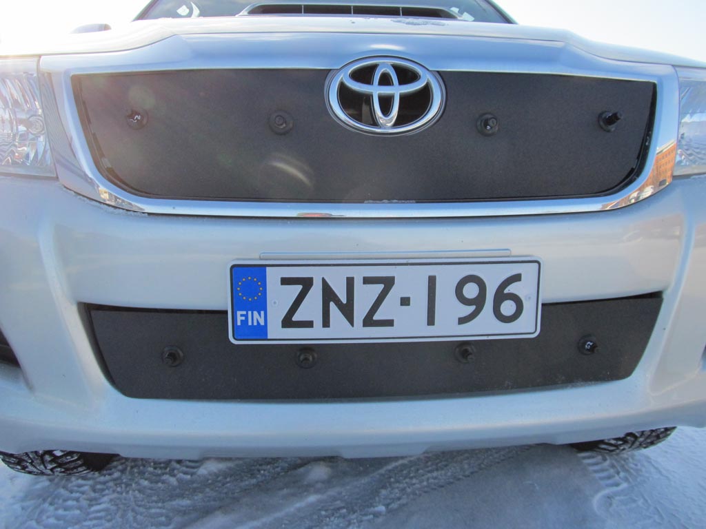 Чем утеплить радиатор автомобиля на зиму: Как утеплять радиатор автомобиля зимой