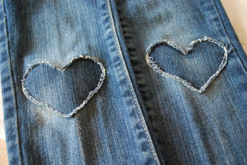 Заплатка на джинсы своими руками: Как сделать заплатку на джинсах