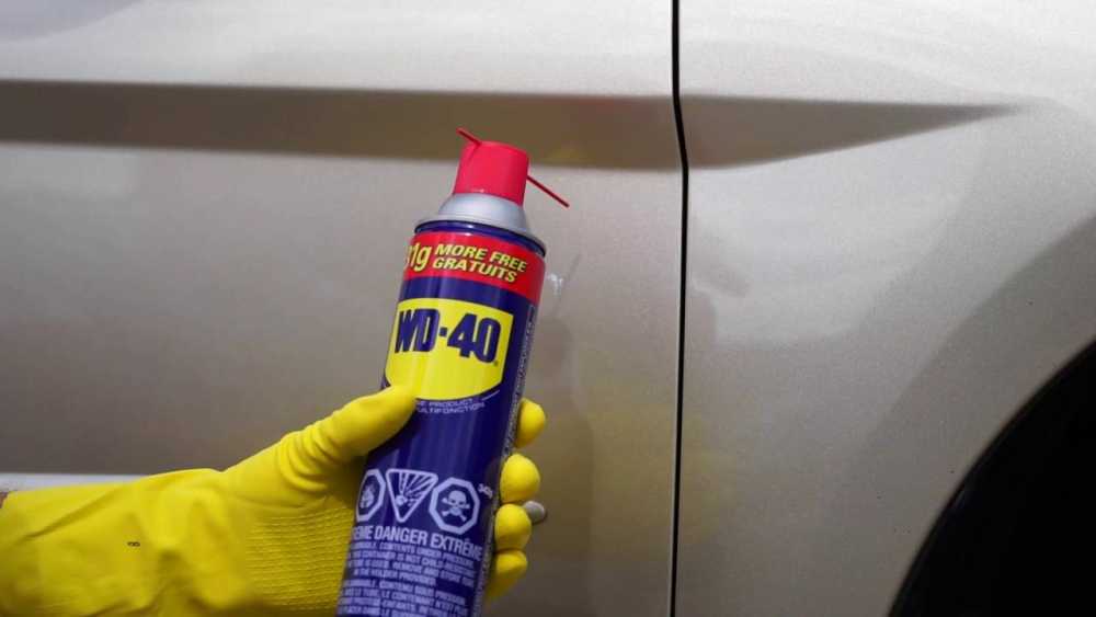 Чем отмыть клей от наклейки с машины: Снятие наклеек с автомобиля - как удалить следы и клей с авто