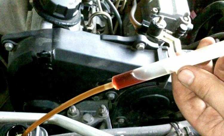 Чем грозит перелив масла в двигатель автомобиля: Чем опасен перелив масла в двигателе?