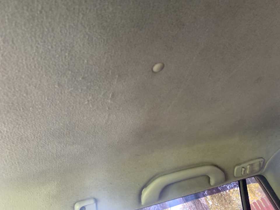 Чем отмыть потолок в автомобиле: Перевірка браузера, будь ласка, зачекайте...