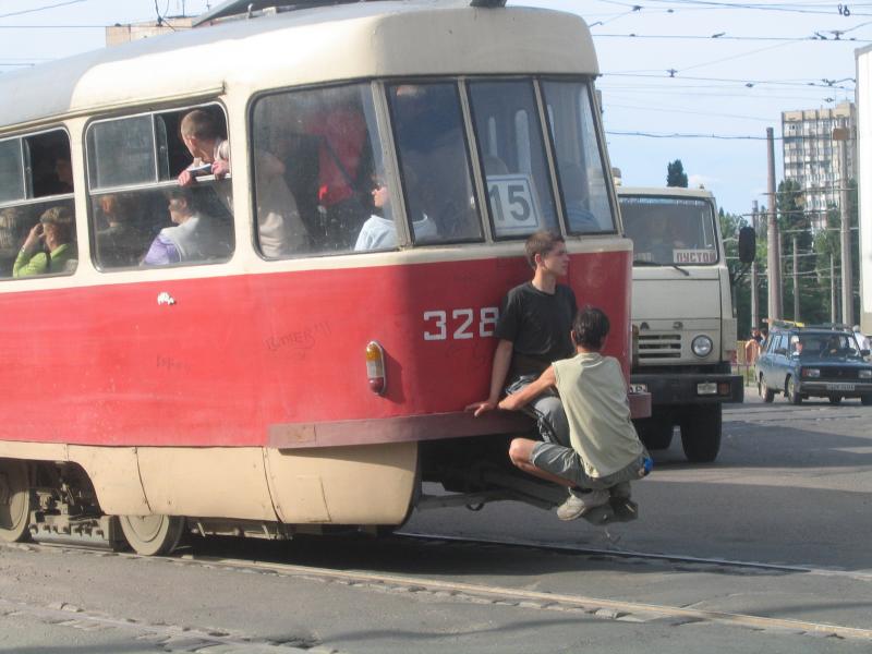 Прицепились: прицепиться | это... Что такое прицепиться?