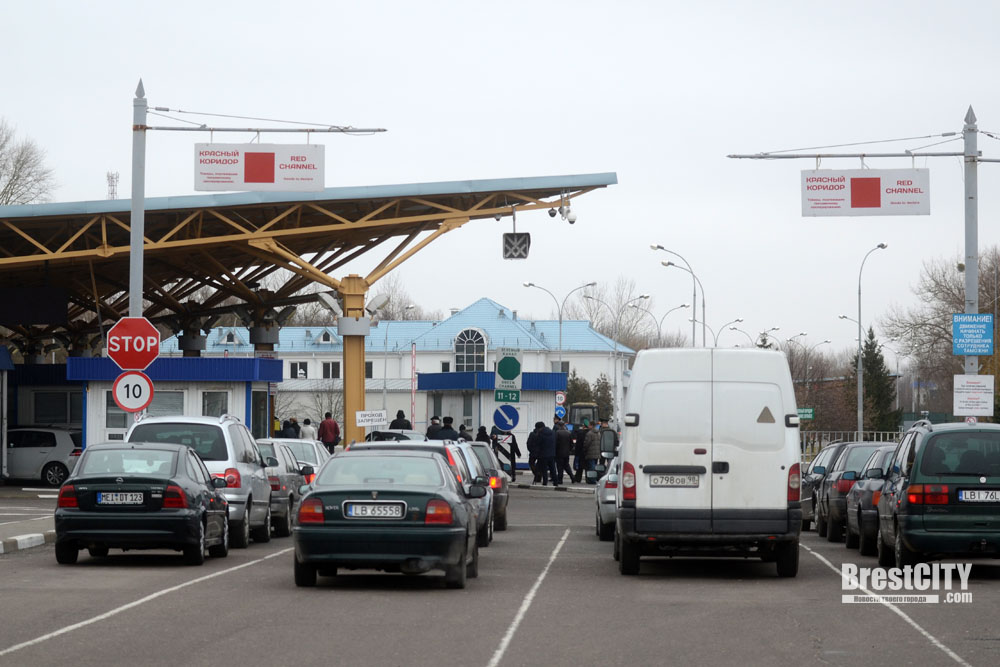 Пересечение границы на авто: документы и порядок проезда в 2022 году