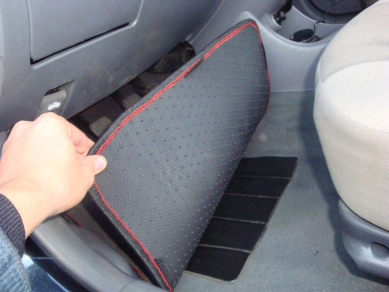 Как убрать сырость в машине: Как бороться с влажностью в салоне автомобиля