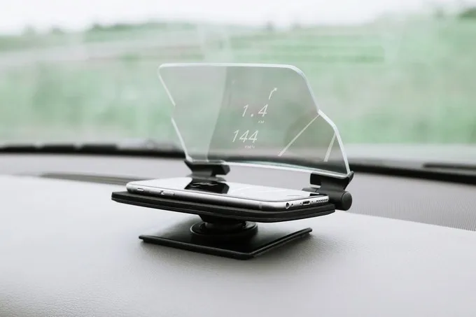 Проекторы на лобовое стекло: лучшие проекторы на стекло авто (как выбрать и где дешево купить)