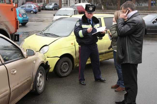 Покинул место дтп штраф: Ответственность участников ДТП за сокрытия с места аварии - Оренбург