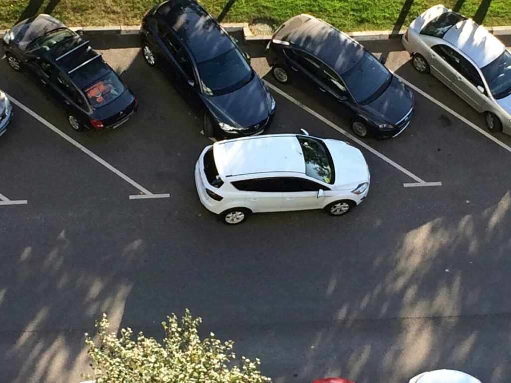 Заперли на парковке что делать: Что делать, если машину заперли на парковке :: Autonews