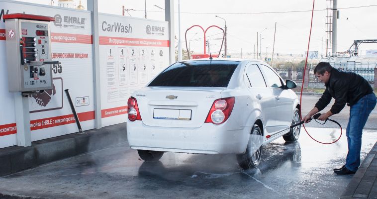 Как помыть автомобиль на мойке самообслуживания: Как эффективно и быстро мыть машину на мойке самообслуживания