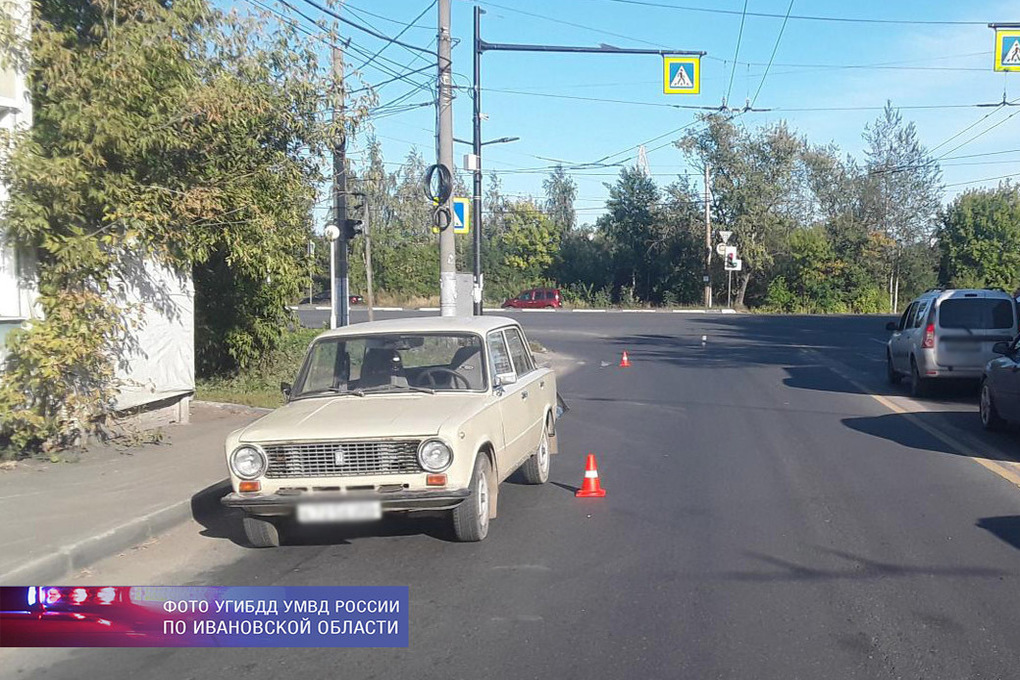 Разворот на дороге с односторонним движением: Разворот на перекрестке с односторонним движением
