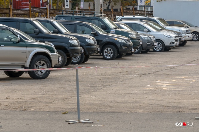 Перехватывающая стоянка: Перехватывающая парковка | это... Что такое Перехватывающая парковка?