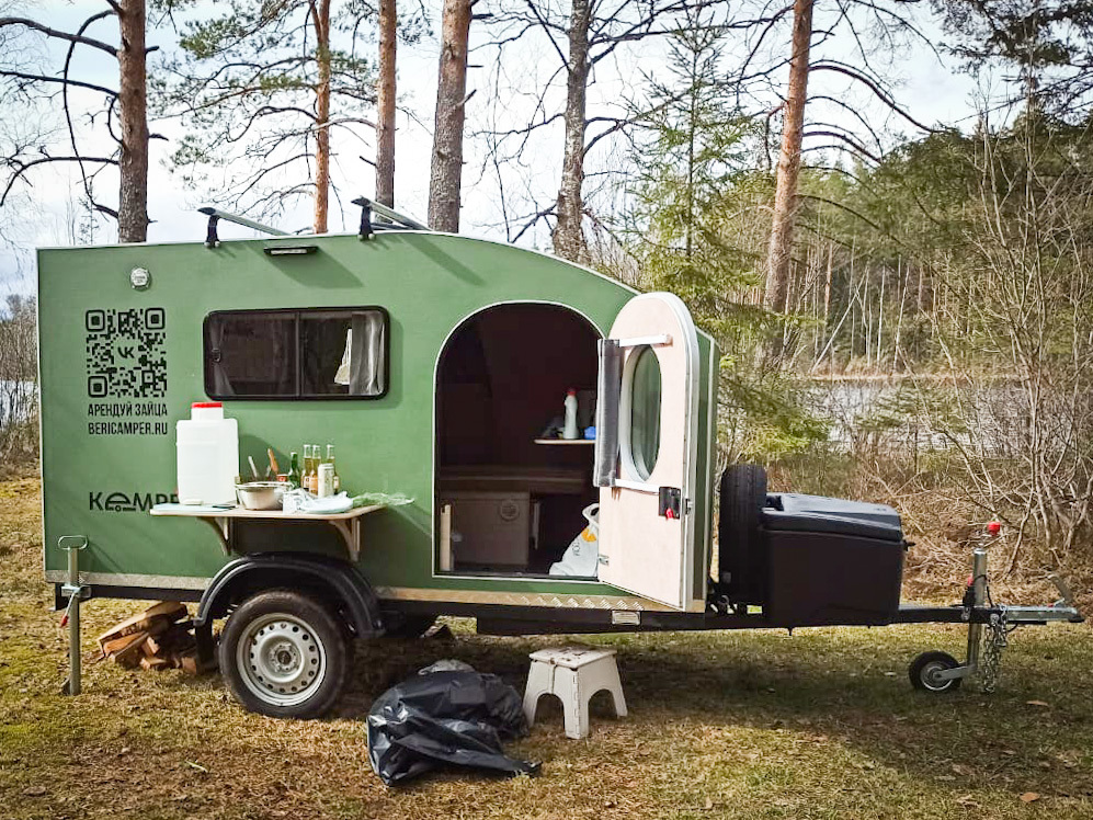 Прокат дом прицеп: Прицеп-дача Hobby Classic в аренду на любой срок • Retrailer