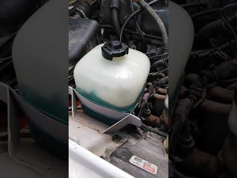 Кипит антифриз в расширительном бачке: Статьи SINTEC Lubricants - список статей от специалистов и экспертов в области автомобильных спецжидкостей