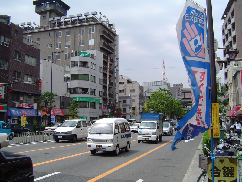 Почему в японии левостороннее движение: Почему в Японии левостороннее движение?