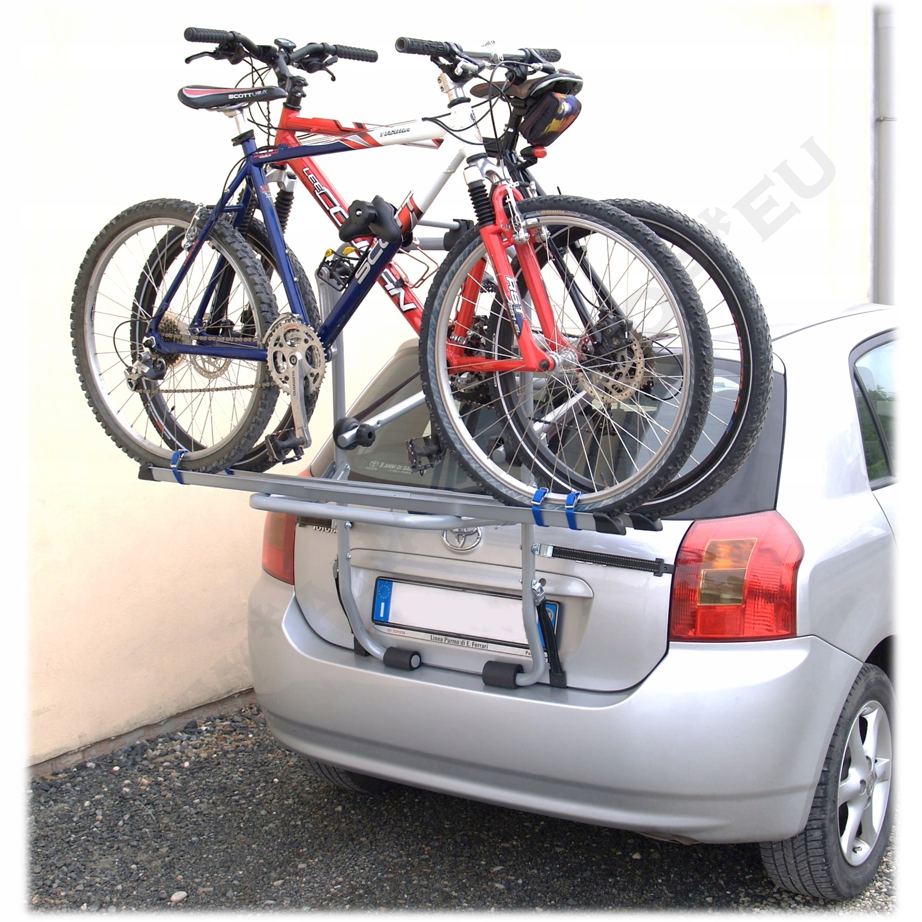 Велобагажник на заднюю дверь: Велобагажник на заднюю дверь | Thule