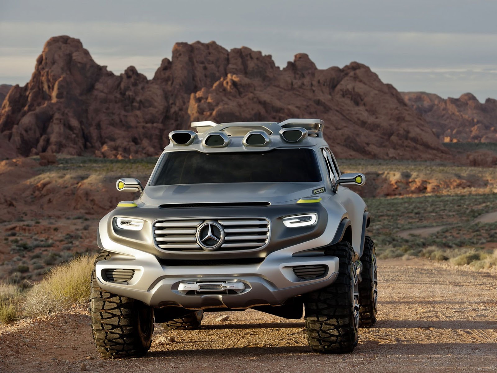 Самый большой джип мерседес: Самый большой внедорожник Mercedes дебютировал в Москве: Новости