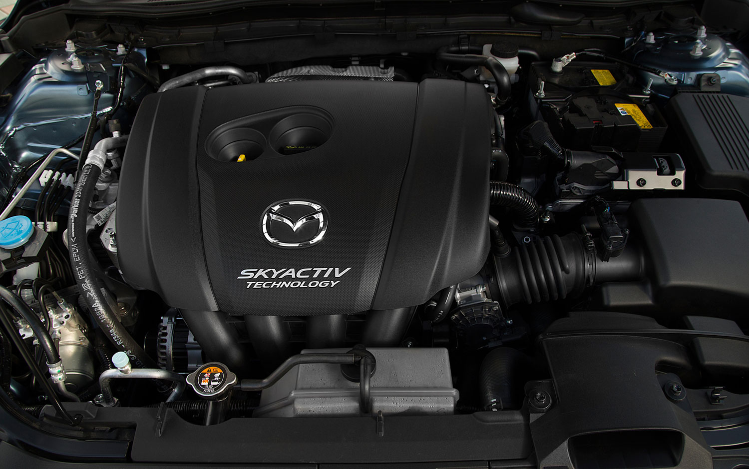 Мазда сх5 двигатель 2. Mazda 6 GH 2.5 мотор. Двигатель Мазда 6. Мотор Mazda 6 Skyactive. Двигатель Мазда 6 2016.