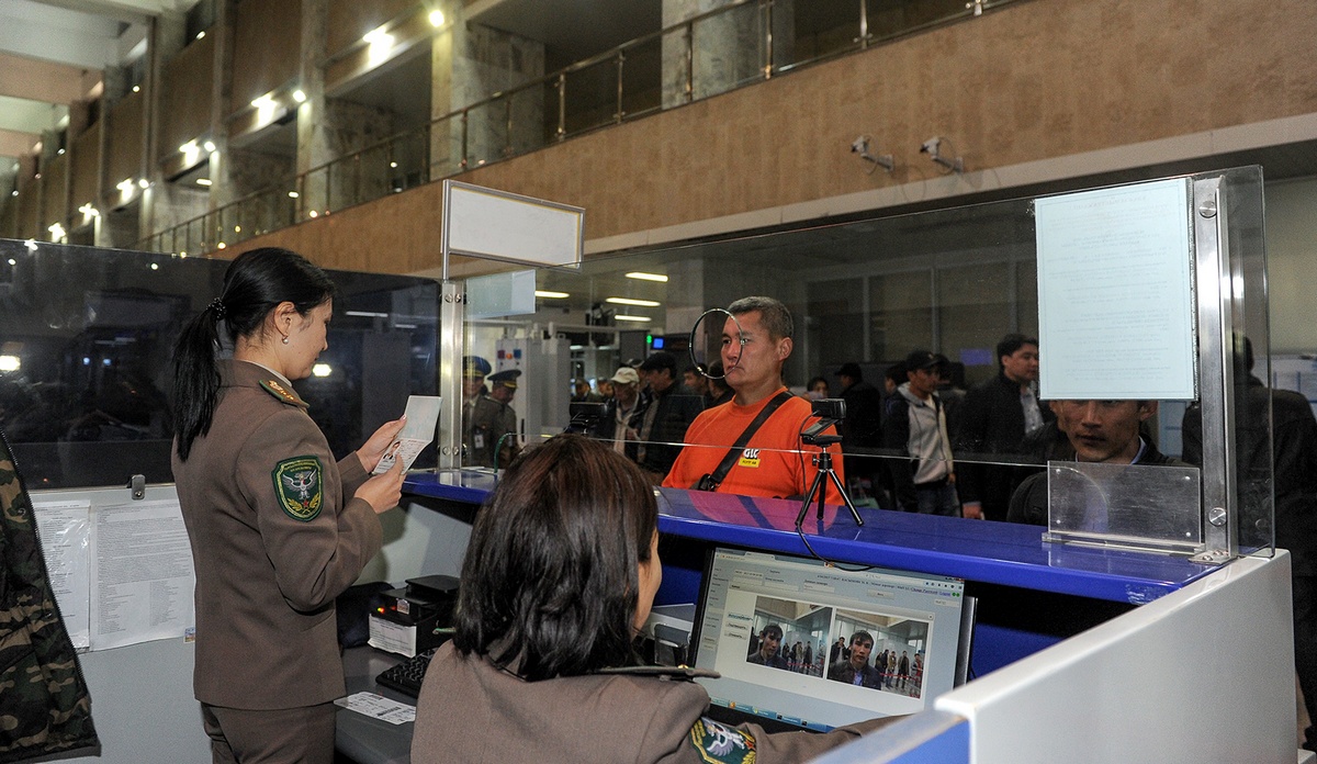 Аэропорт пограничная служба телефон