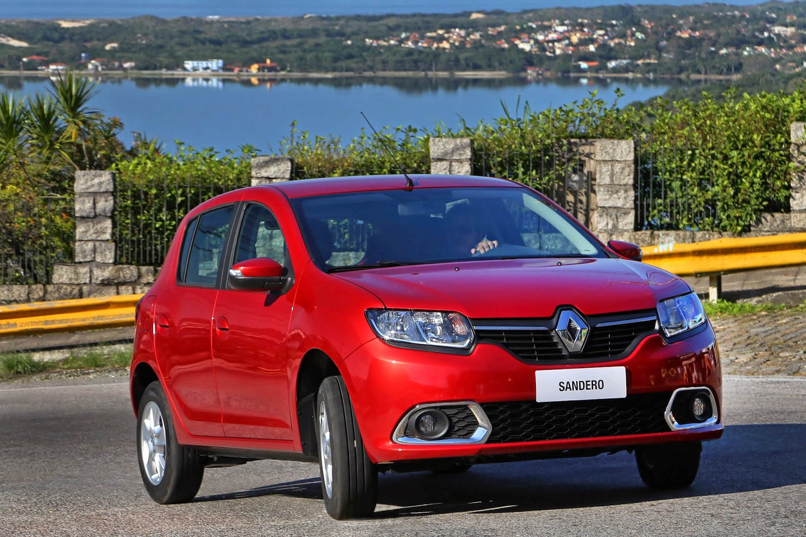 Рено марка какой страны: Автомобили Renault в России | Официальный сайт Рено в России