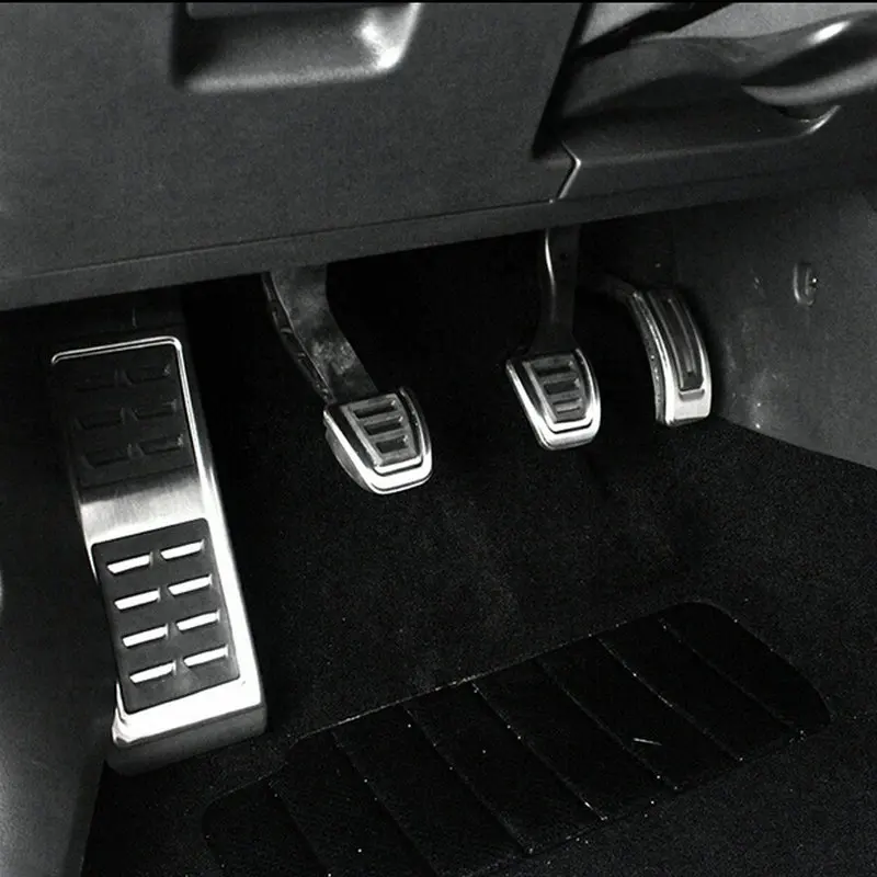 Педали автомобиля расположение: Расположение педалей в машине с механической коробкой МКПП и автоматической АКПП