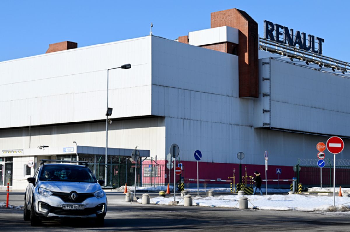 Рено россия завод: Renault приостановила работу в России. Что будет с заводом и АвтоВАЗом :: Autonews