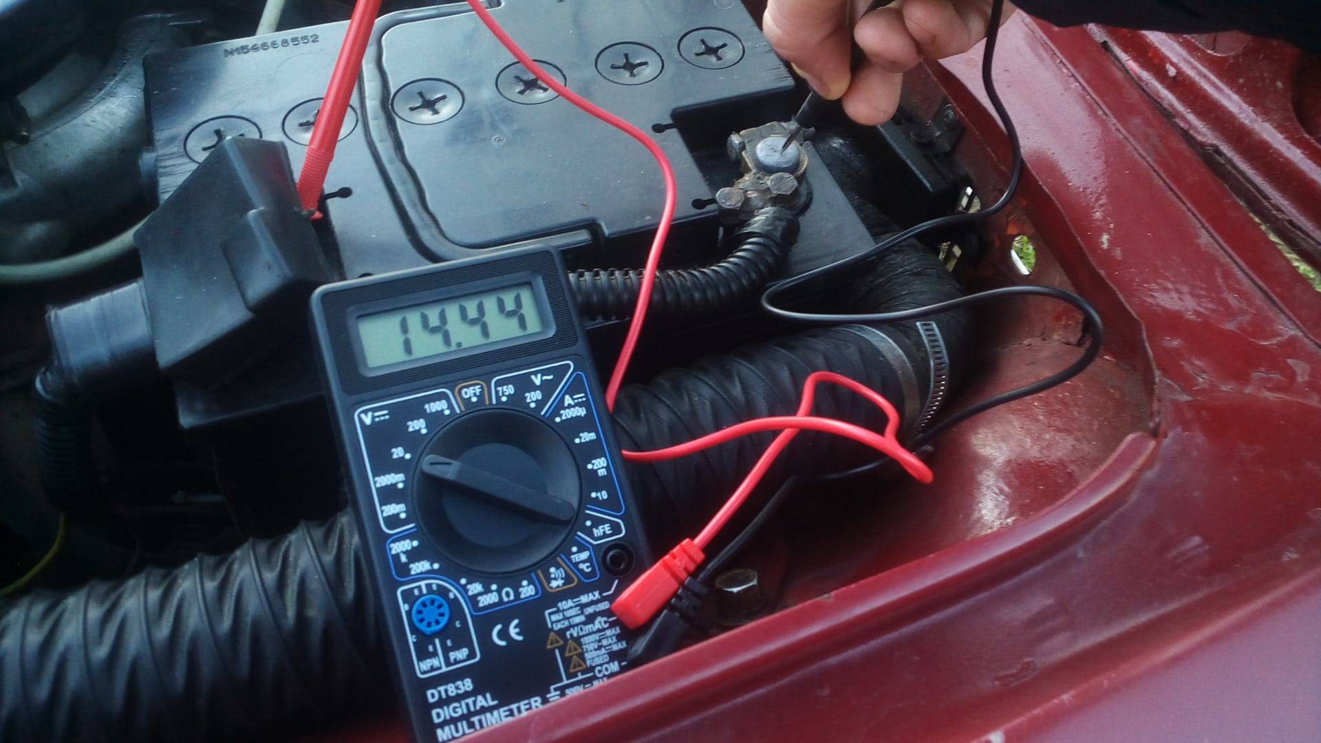 Проверка аккумулятора авто: Как проверить АКБ, как проверить аккумулятор машины