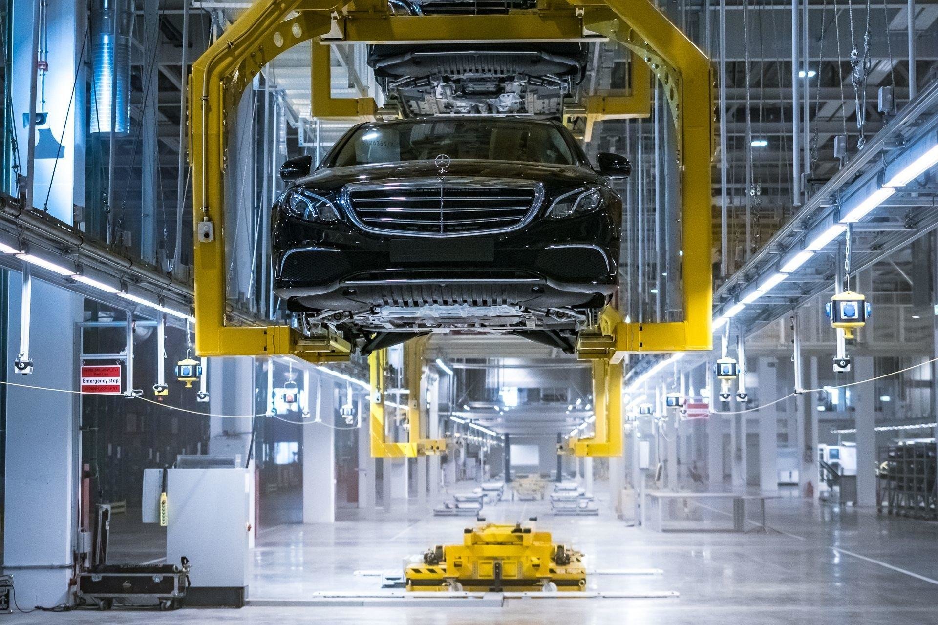 Собирают ли мерседес в россии: Российский завод Mercedes-Benz возобновил производство