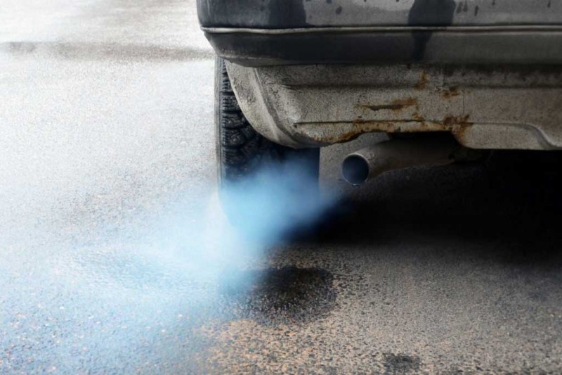 Конденсат из выхлопной трубы автомобиля причины: Капает вода из выхлопной трубы: причины и особенности