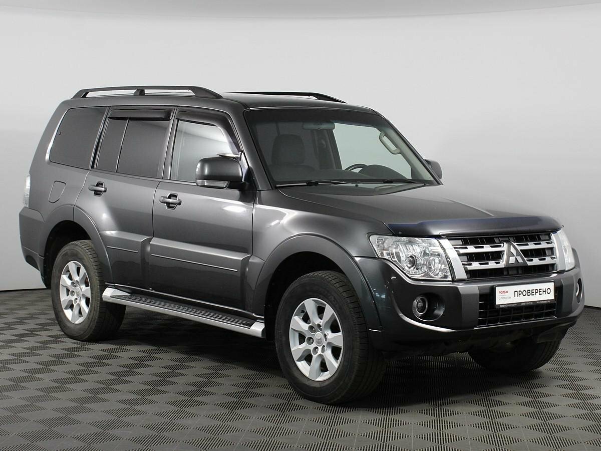 Pajero 4 фото: Фото Mitsubishi Pajero (2006 - 2015)