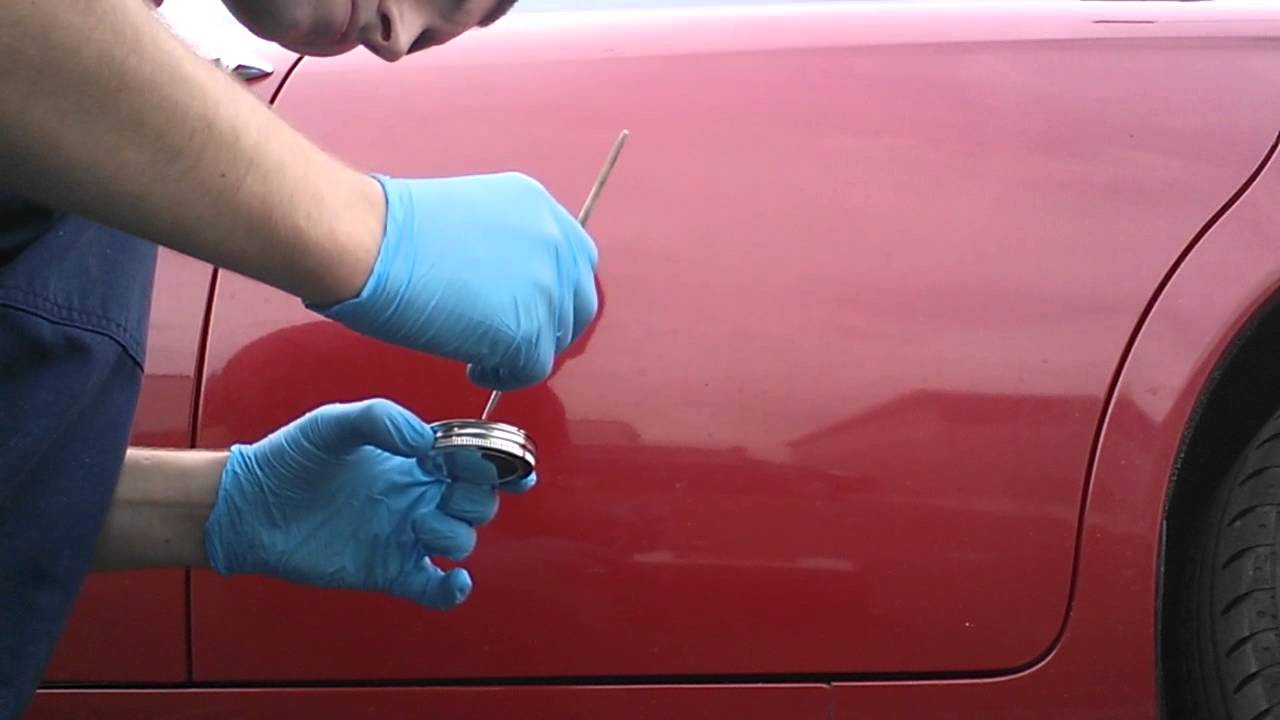 Как удалить краску с кузова автомобиля: Чем оттереть краску с машины, чтобы не повредить ЛКП?