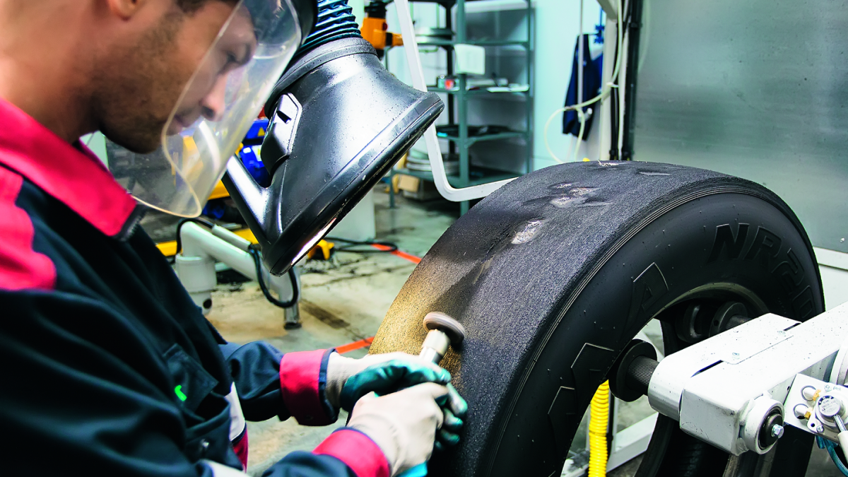 Восстановление протектора легковых шин: Все о восстановлении шин