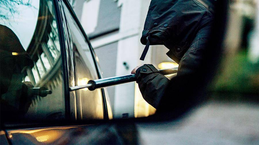 Кража из автомобиля квалификация: УК РФ Статья 158. Кража / КонсультантПлюс