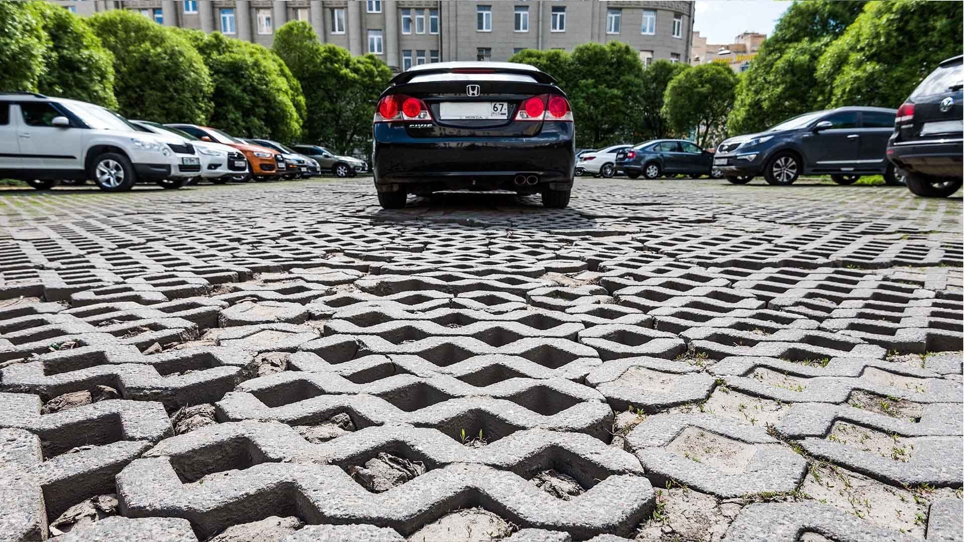 Заезд на тротуар: ПДД, определение, штрафы за остановку и езду :: Autonews