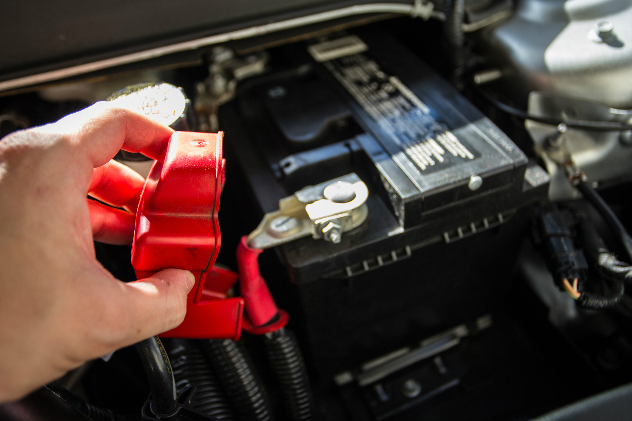 Как проверить новый аккумулятор автомобиля при покупке: Как проверить аккумулятор при покупке в магазине