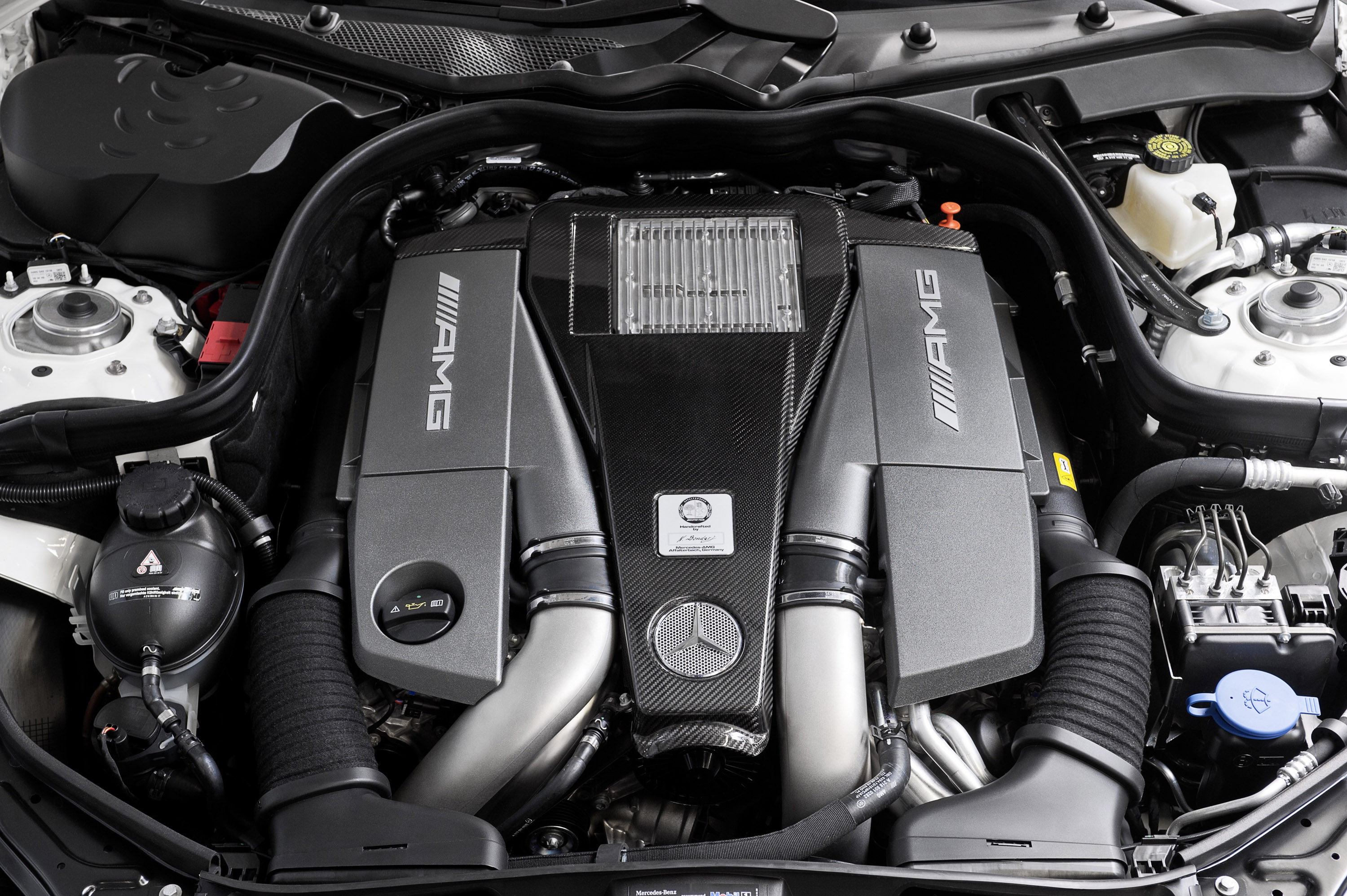 Битурбированный двигатель: Битурбированный двигатель V6 объемом 3,0 литра: самый совершенный V6