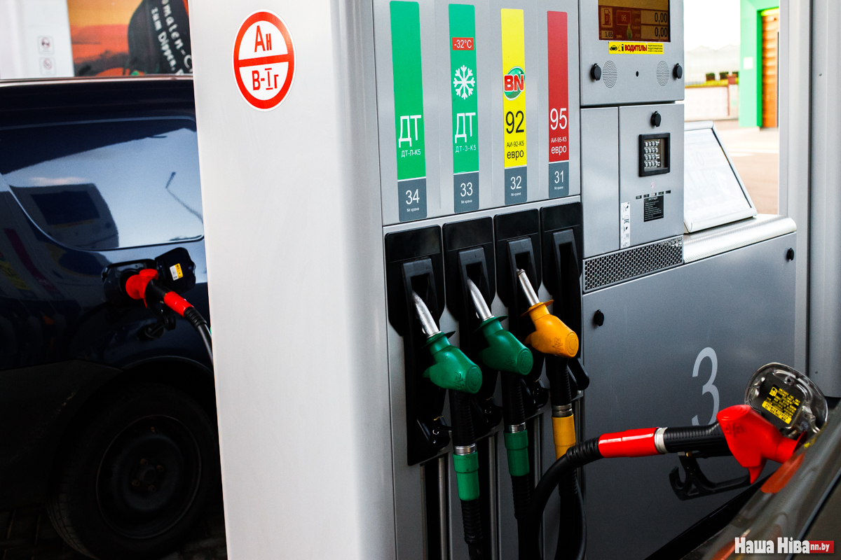 98 бензин: в какие машины его лучше не заливать :: Autonews