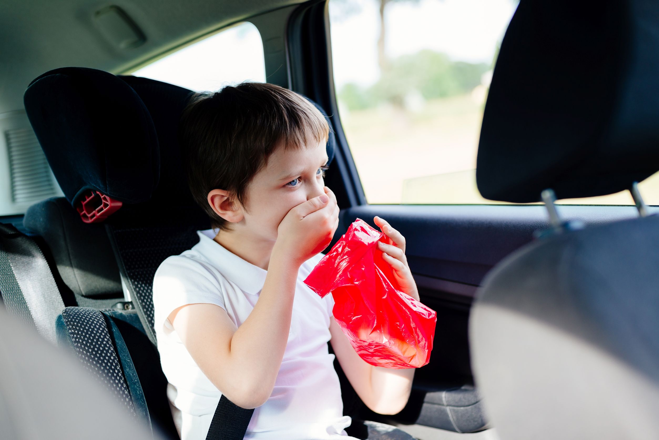 Что делать если укачивает в машине: Ребенка укачивает в машине. – клиника «Семейный доктор».