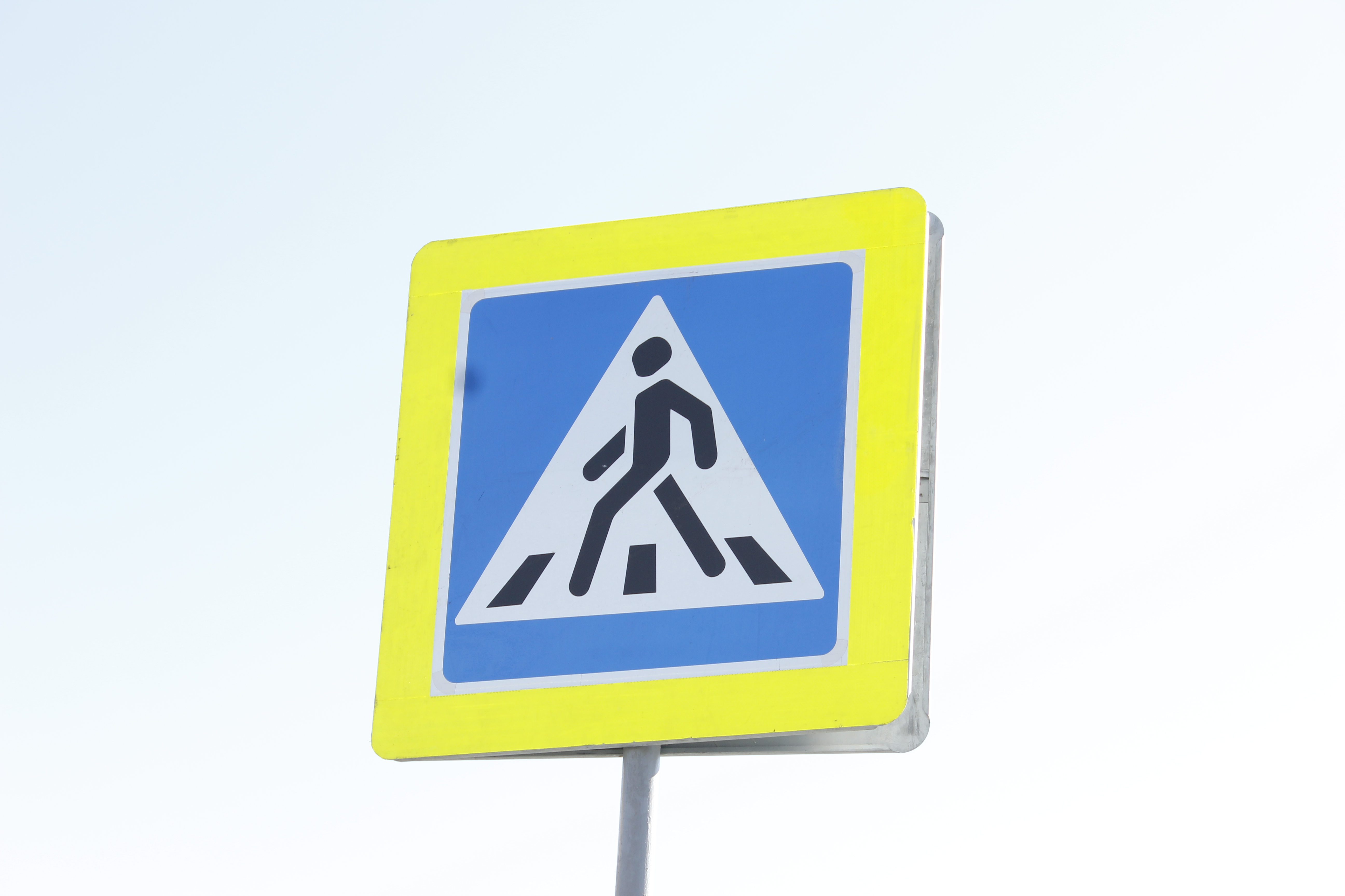 Знак дорожного движения пешеходный переход: Дорожный знак 5.19.1 «Пешеходный переход»