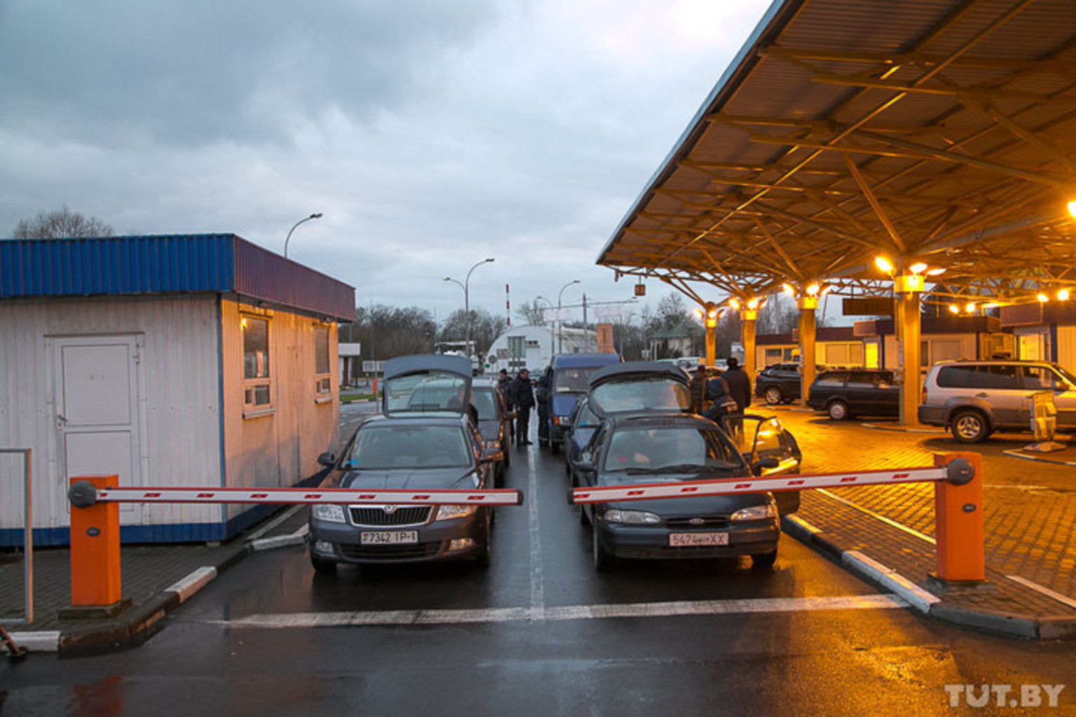 Пересечение эстонской границы на автомобиле: Въезд на территорию Эстонии разрешён в исключительных случаях